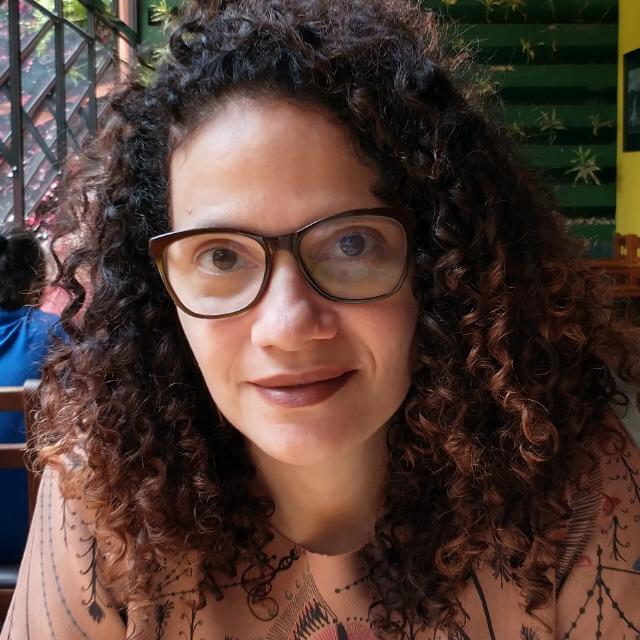 ISABEL CRISTINA BARROS REIS