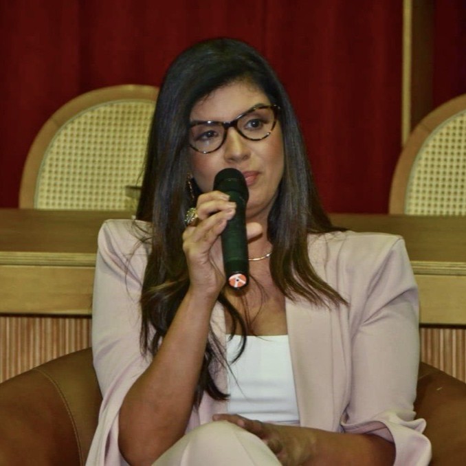 Foto de Débora Sirotheau Siqueira Rodrigues
