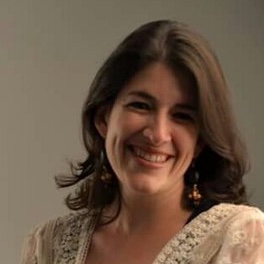 Scheila Silveira Silveira