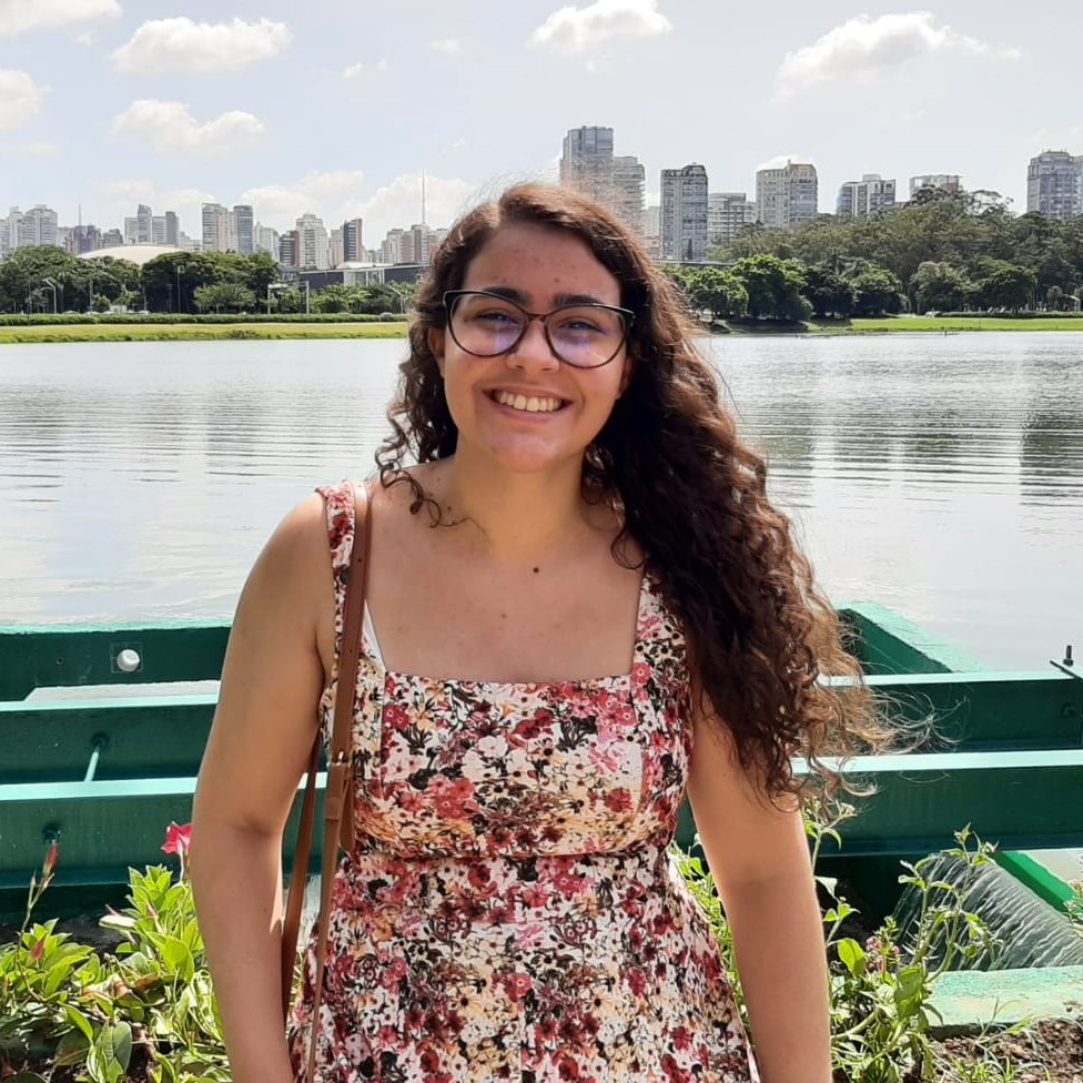Luciana Santiago de Miranda